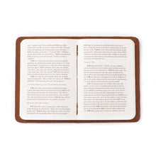 Load image into Gallery viewer, Leather Pocket Gospel Set